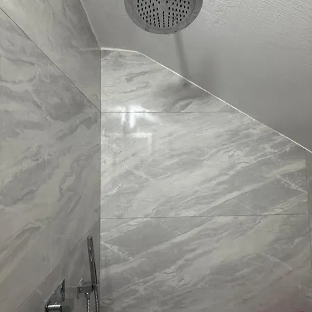Koa Tirana